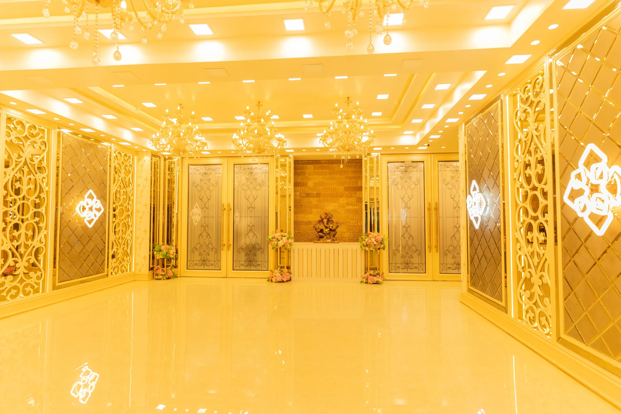 Mahajan Grand Spacious Hall